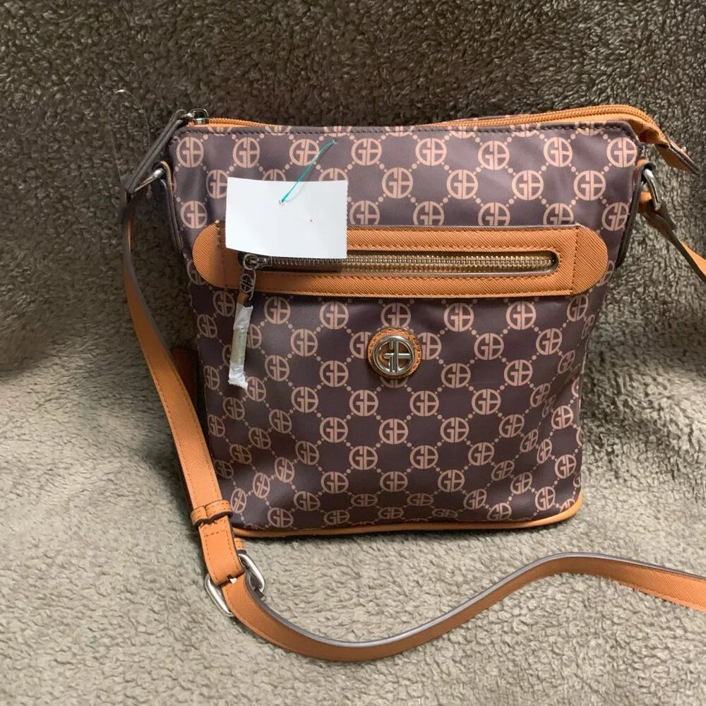 Giani Bernini Crossbody Bag - Picture 3 of 5